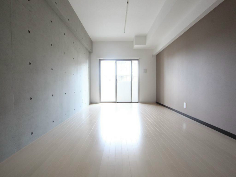 ＣＡＳＴＥＬＬＯＬＵＳＳＯ（カステロルッソ） その他部屋・スペース
