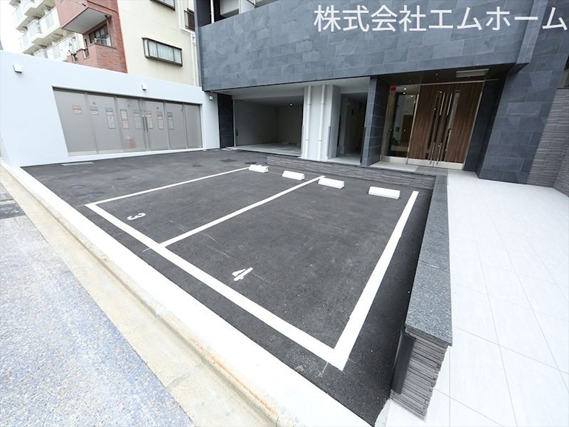 パルティール神宮南 駐車場