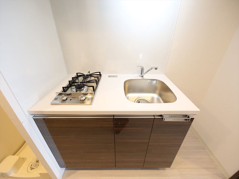 プレサンスＮＡＧＯＹＡ本陣 キッチン