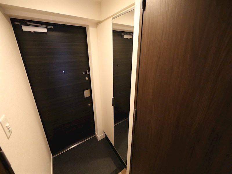 プレサンス大須観音駅前 玄関