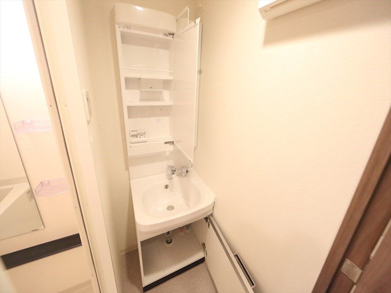 プレサンスＴＨＥ久屋大通レジェンド 洗面所