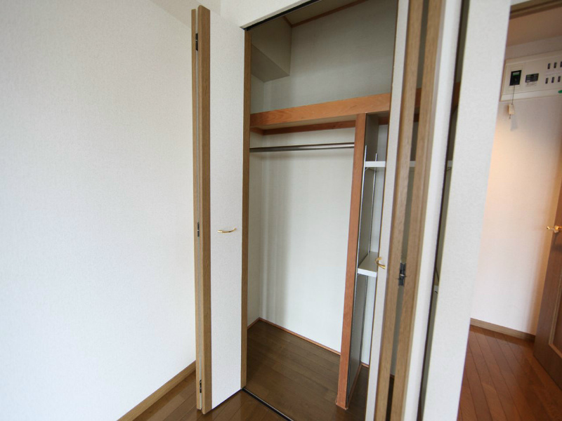 秀明館 収納