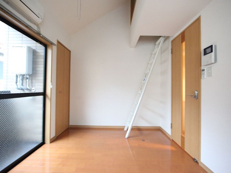 リバティ大須 リビング