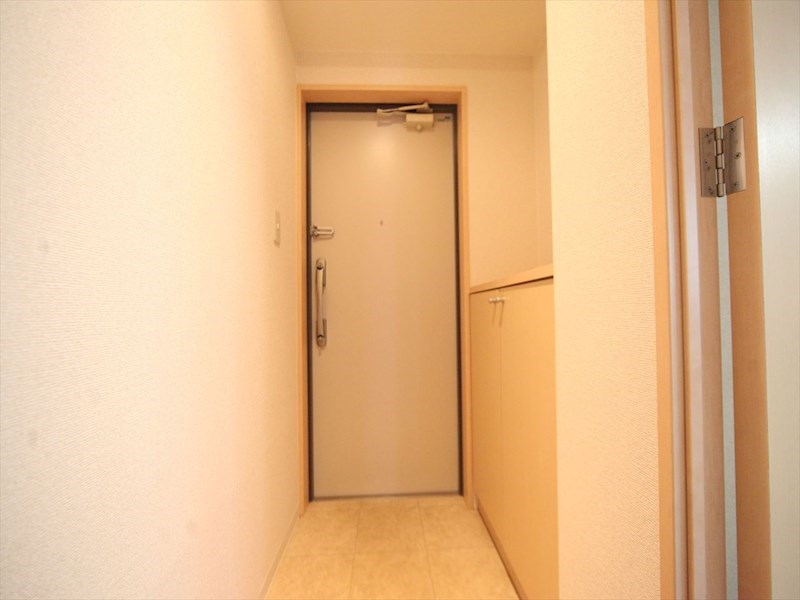 プレステージ金城 玄関