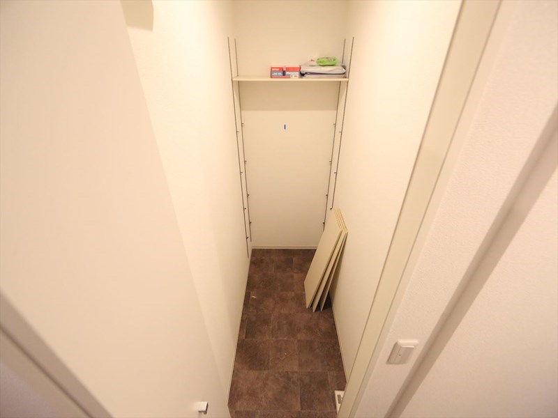 ラトゥール代官町ＷＥＳＴ 玄関