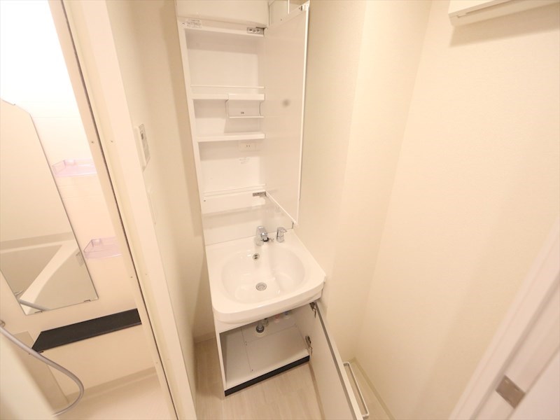 プレサンスＴＨＥ久屋大通レジェンド 洗面所