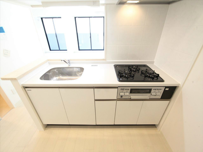 Ｓ－ＦＯＲＴ鶴舞ｒｅａｌｅ キッチン