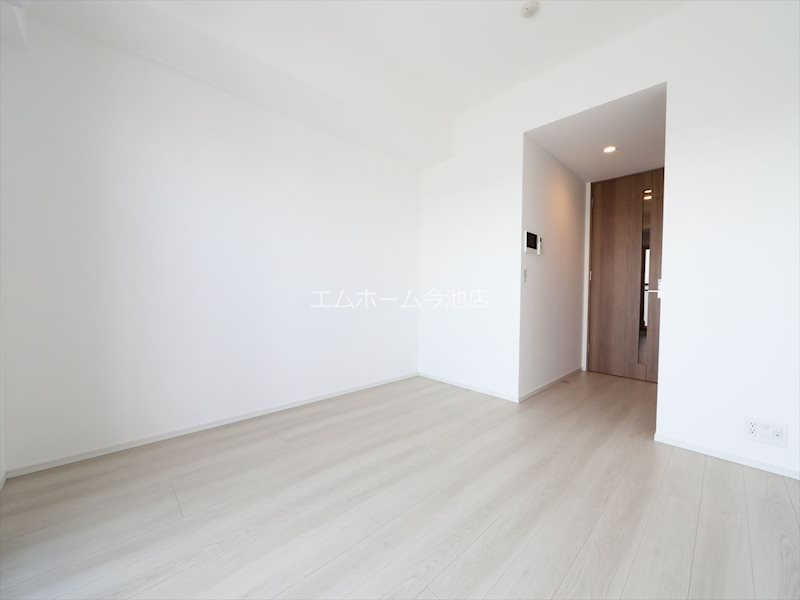 S-RESIDENCE堀田North（ノース） リビング