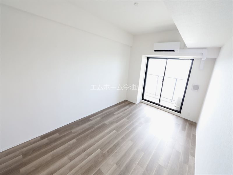 S-RESIDENCE勝川駅前 リビング