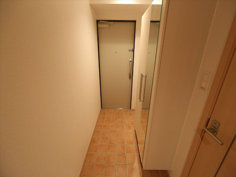 リフレスタ吹上 玄関