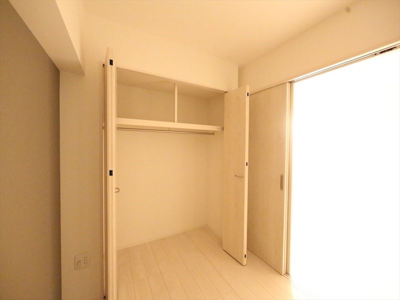 アースグランデ泉 収納