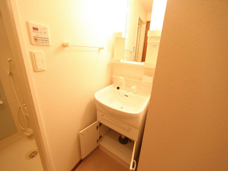 アゲート白壁 洗面所