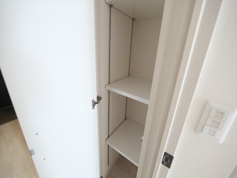 プレサンス錦ラウム 収納