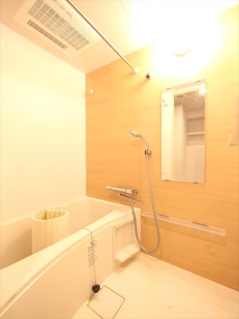 ルーエ今池 風呂画像