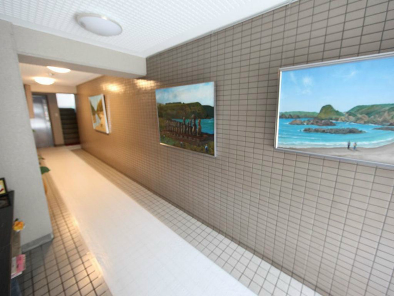 音羽壱番館金山 エントランス