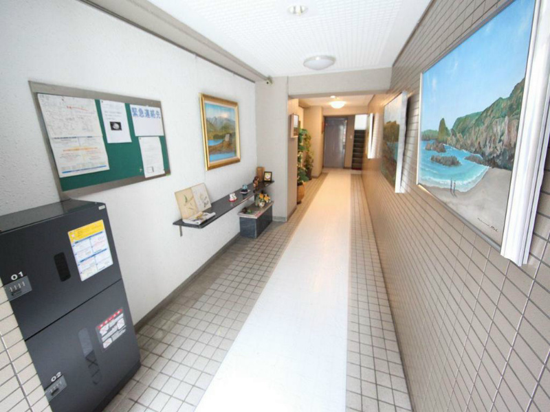 音羽壱番館金山 エントランス