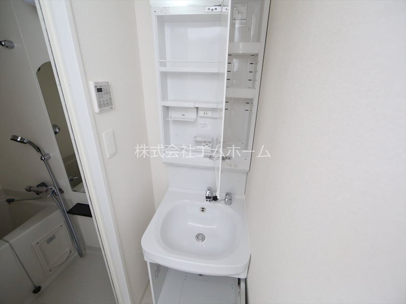プレサンス久屋大通公園セラフィ 洗面所