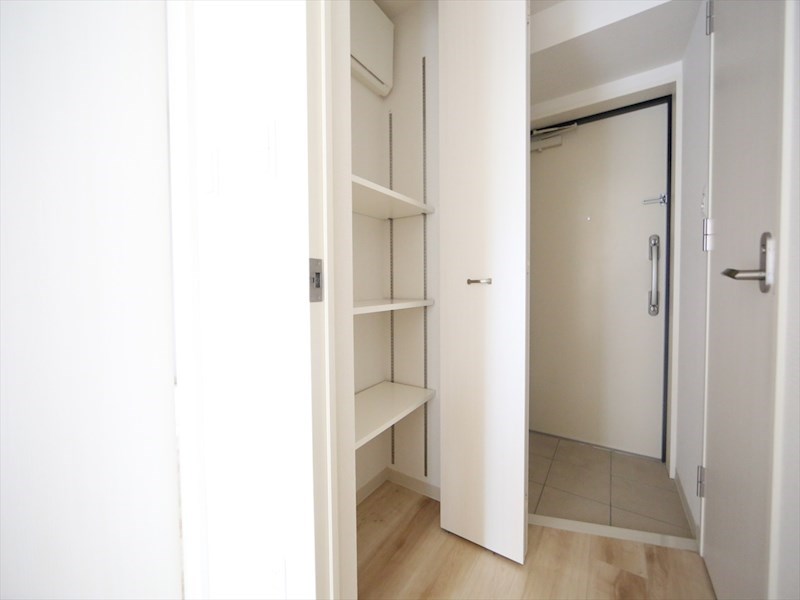 Ｒｅｓｉｄｅｎｃｅ　Ｎａｇｏｙａ 収納