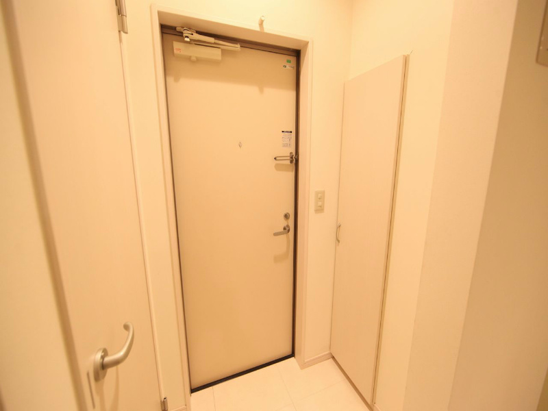 ＷＩＮ荒子 玄関