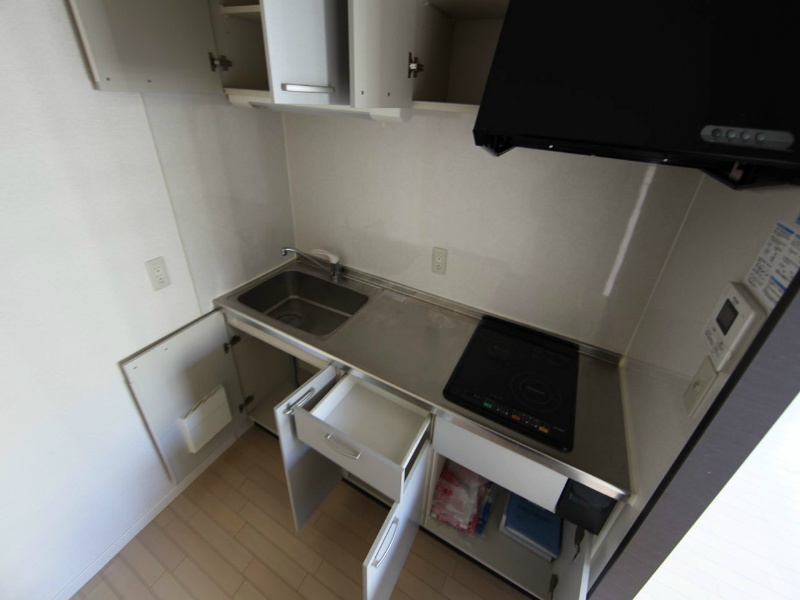 セントレイクセレブ徳川 キッチン