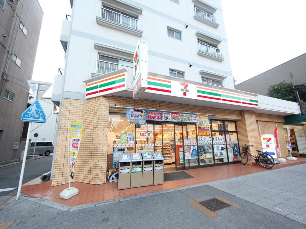Villa桜本町 コンビニ
