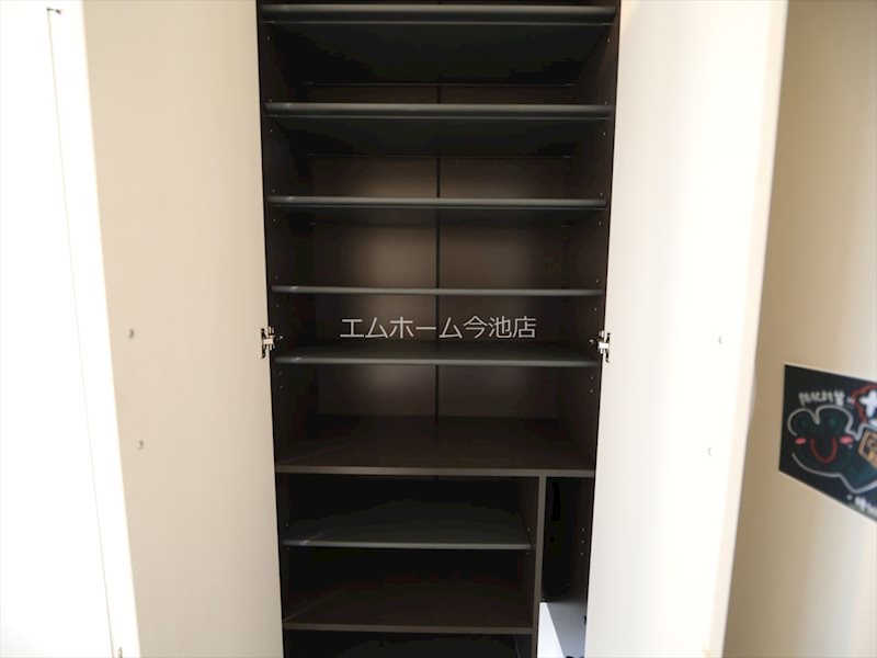 ソレイユ　A 玄関