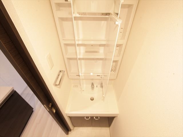 エステムコート名古屋平安通クチュール 洗面所
