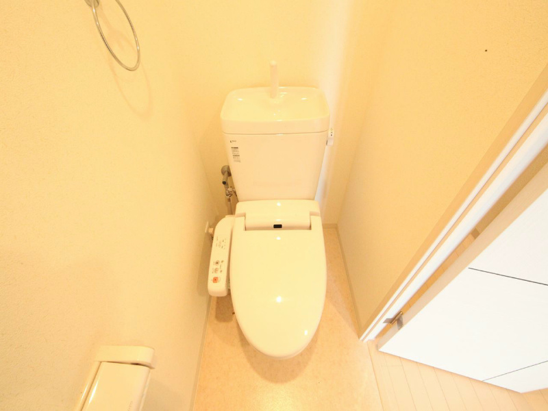 プレサンス名古屋ＳＴＡＴＩＯＮアブソリュート トイレ