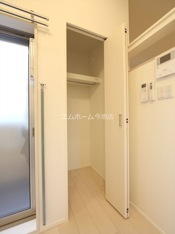 ハーモニーテラス波寄町 収納