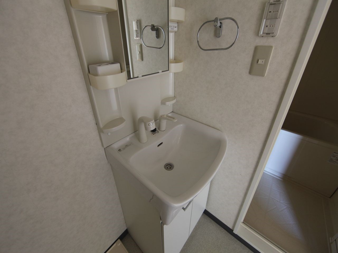 サンマール金山南 洗面所