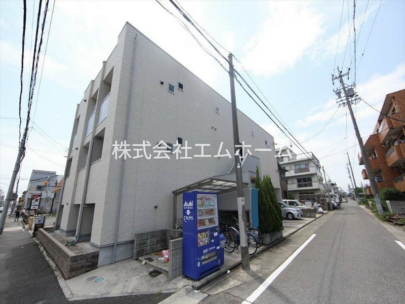 ドヌールV草薙 外観