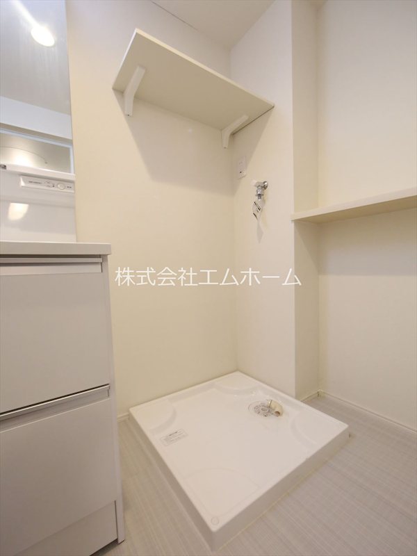 ハーモニーテラス靖国町Ｖ 洗面所