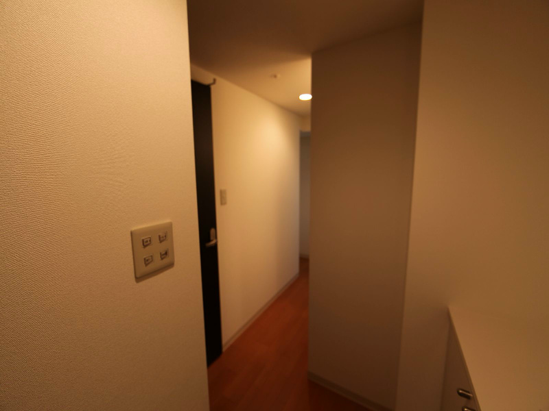 レジデンス名古屋千代田 玄関
