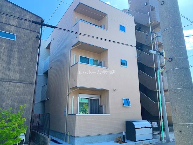 ROBOT HOUSE 名古屋南 外観