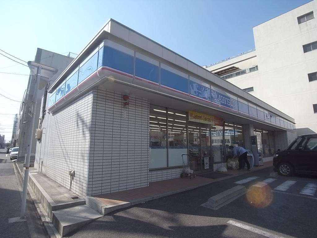 グランシャリオ名駅南 コンビニ