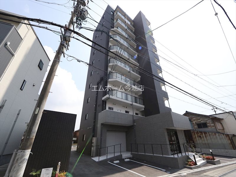 THE RESIDENCE SAKURAYAMA WEST 外観