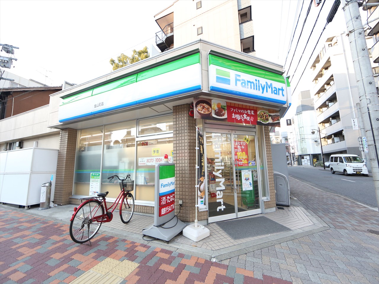 Ｓ－ＦＯＲＴ熱田花町 コンビニ