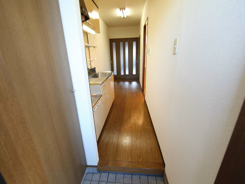 モナークみずほ 玄関