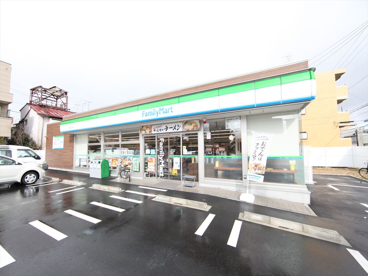 アビターレ豊前 コンビニ