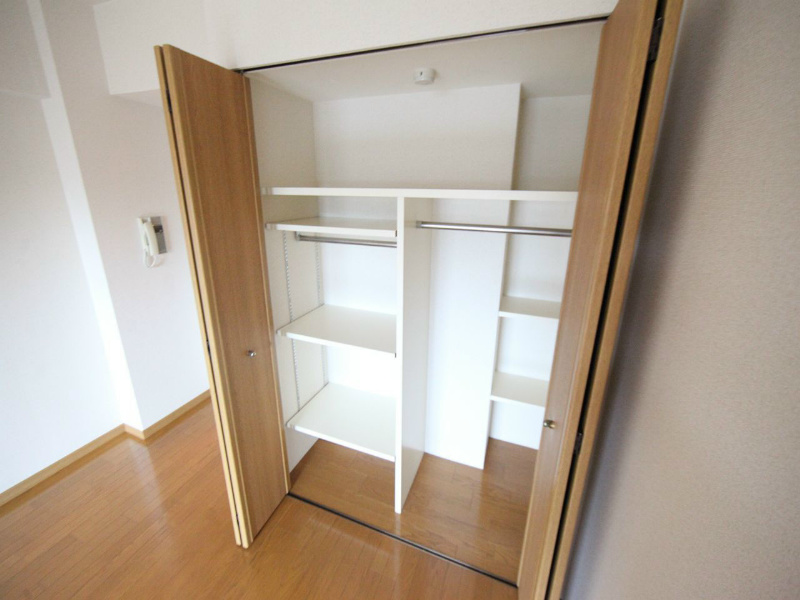 コンフォ清水 収納