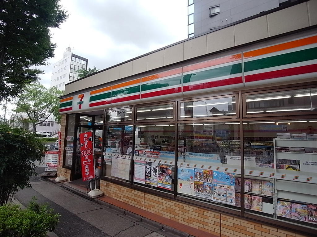 Ｇｒａｎｄ　Ｓｏｌｅｉｌ大須白川 コンビニ