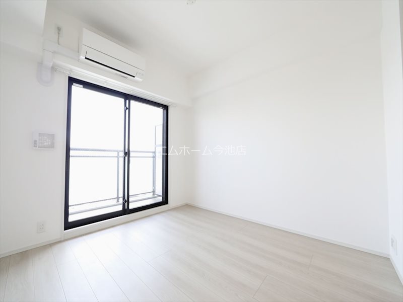 S-RESIDENCE堀田North（ノース） ベランダ