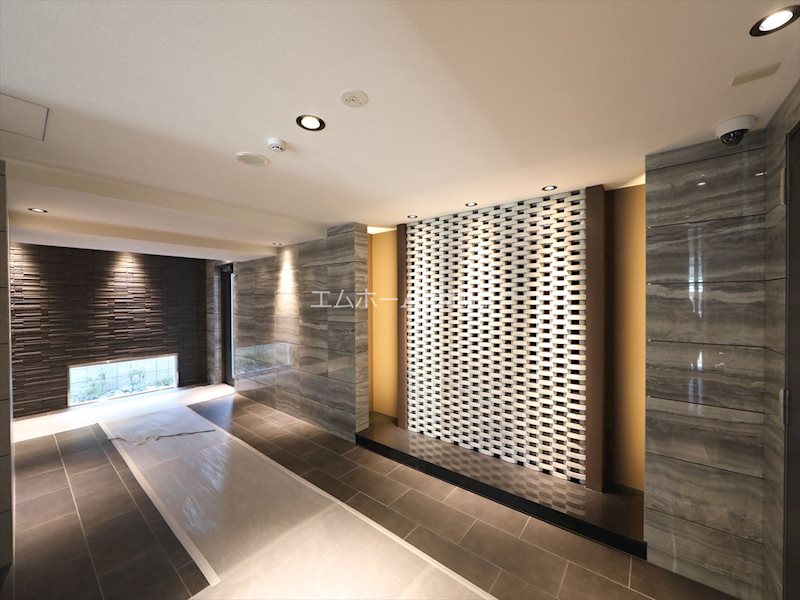 S-RESIDENCE堀田North（ノース） エントランス
