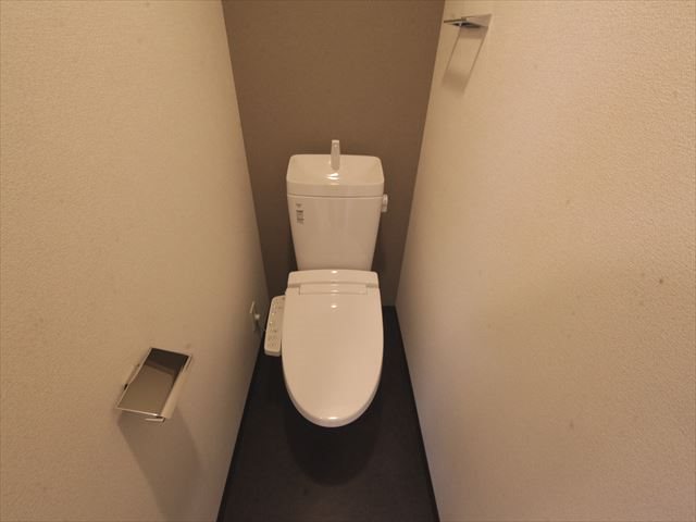 アドバンス名古屋モクシー トイレ