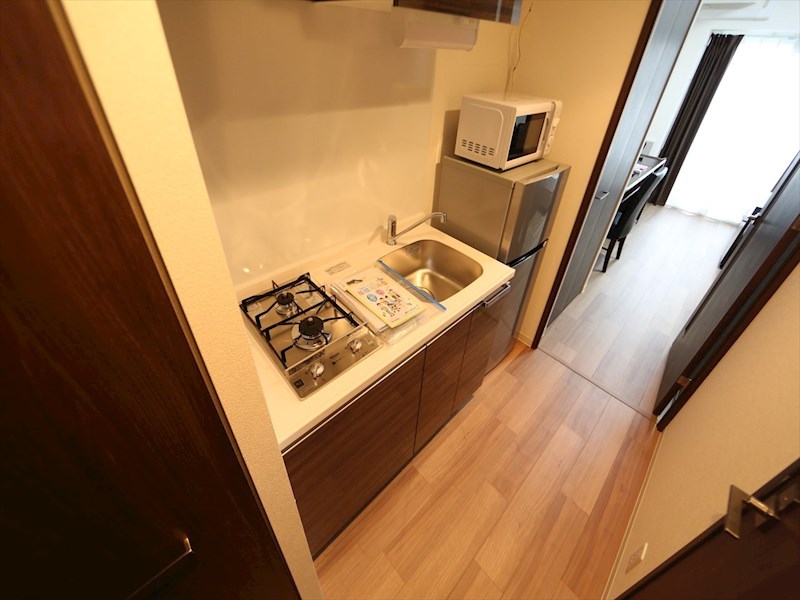 プレサンス金山デュアル キッチン