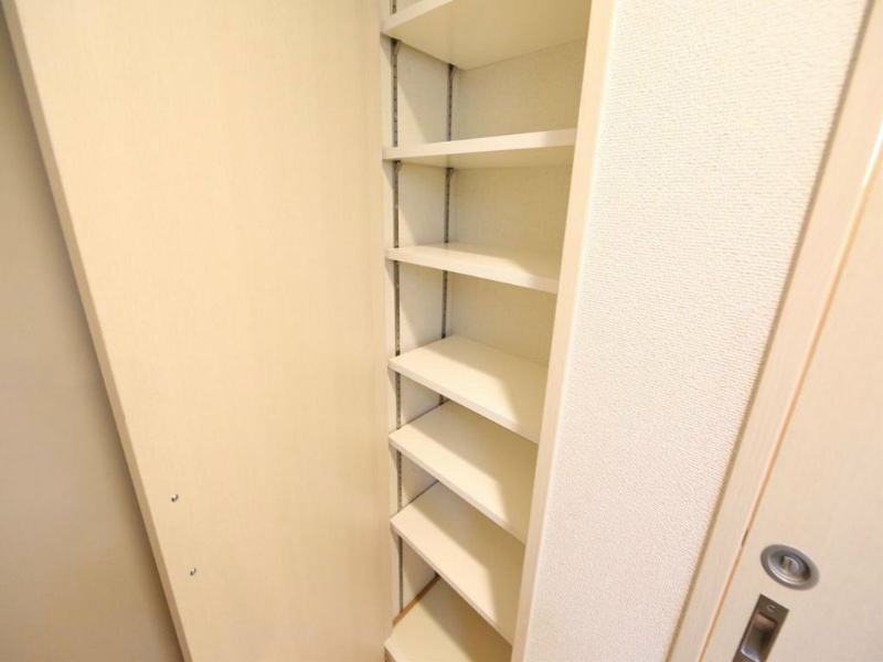 アプリーレ代官町 玄関