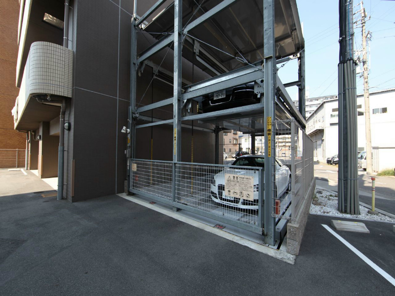 Ｓ－ＦＯＲＴ金山 駐車場