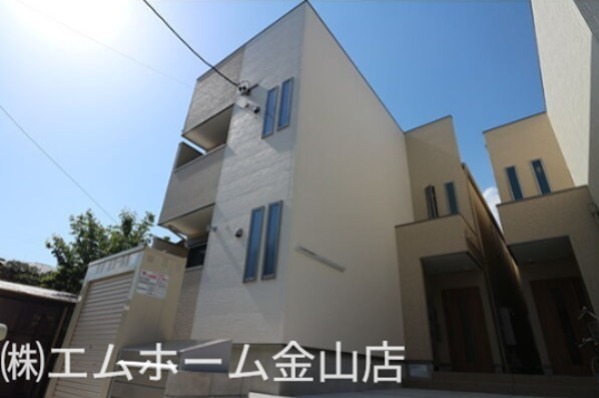 Grandtic Moralis N 外観
