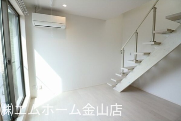 Grandtic Moralis N リビング