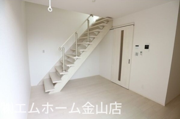 Grandtic Moralis N その他